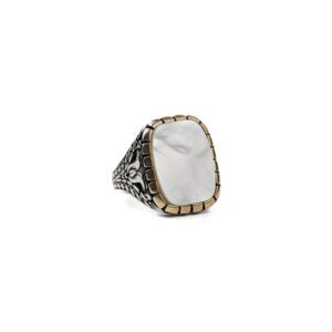 Mother of Pearl Vintage Silver Ring