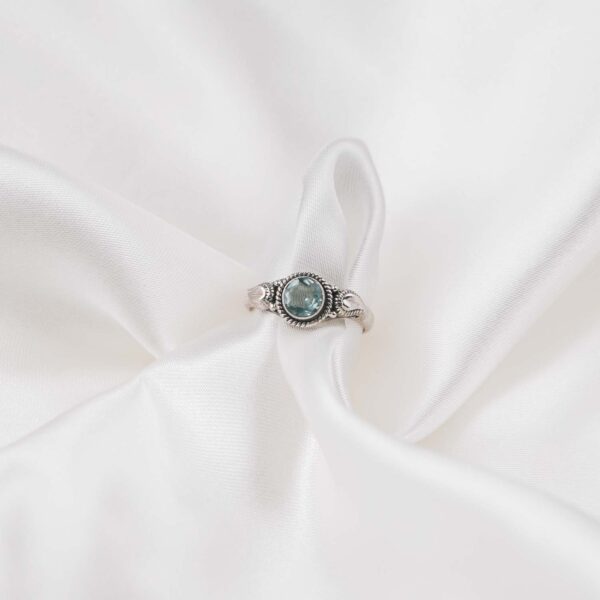 Blue Topaz Sterling Silver 925 Women's Minimal Ring