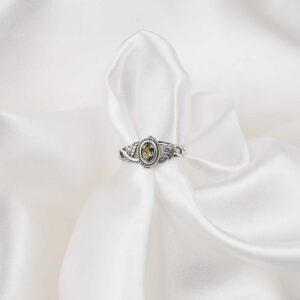 Peridot Sterling Silver 925 Women's Minimal Ring