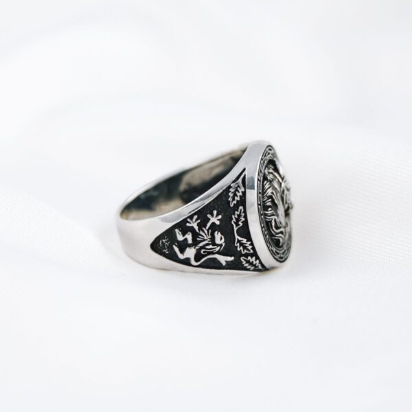 Horse Head Sterling Silver Ring - Image 2