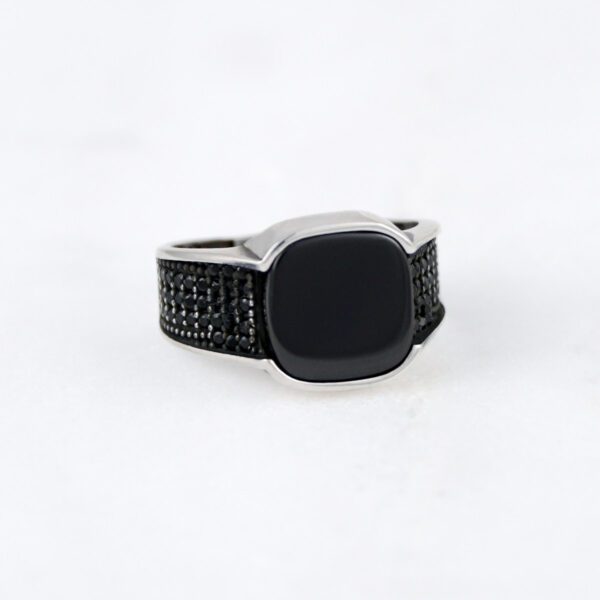 Onyx Stone Sterling Silver Ring - Image 2