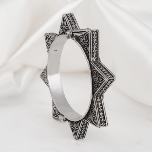 Vintage Star Spike Kada Tribal Bangle Bracelet for Women Unisex Gorgeous Stylish Sterling Silver 925 Oxidized