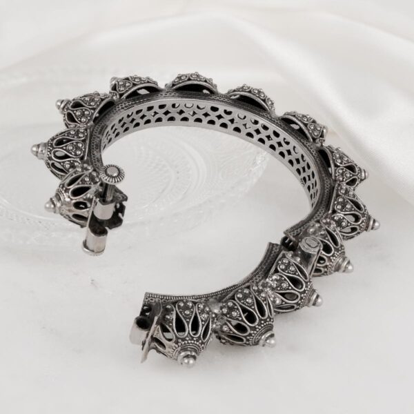 Handmade Tribal Vintage Oxidized Bangle - Image 3