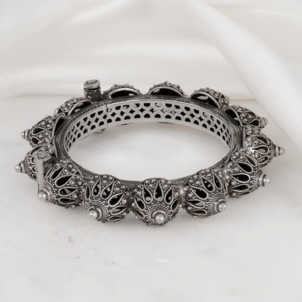 Handmade Tribal Vintage Oxidized Bangle