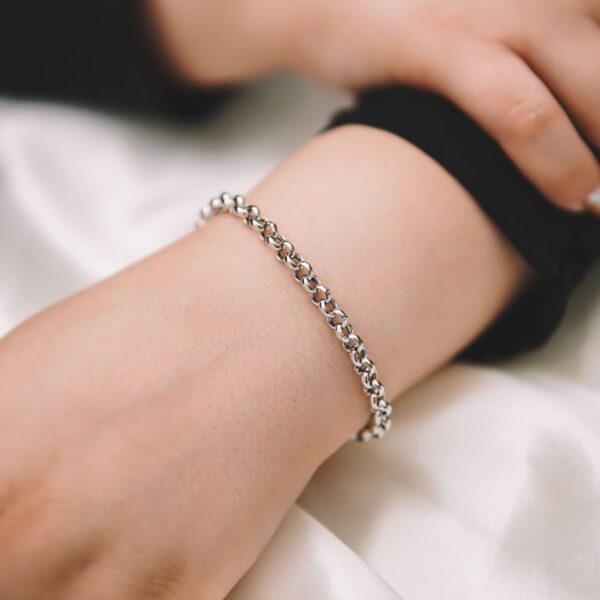 Rolo Chain Bracelet 925 Silver (Rhodium Plated)- 5mm - Image 2