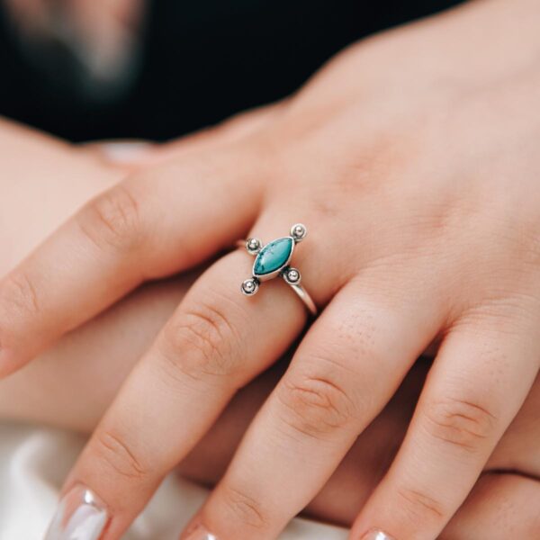 Turquoise Sterling Silver Ring - Image 2