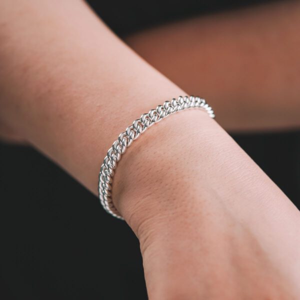 Curb Link 925 Silver Bracelet - 7mm - Image 4